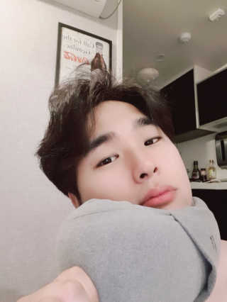 코오 바게트 필로우 메모리폼 목베개 — 4점을 준 리뷰어가 2020년 5월 올린 사용 사진