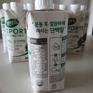 셀렉스스포츠 셀렉스 스포츠 드링크 초콜릿 _ 330ml x 12팩 — 4점을 준 리뷰어가 2020년 11월 올린 사용 사진