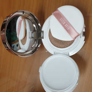 디어벨르 크림쿠션 DEAR BELLE CREAM COUSION — 5점을 준 리뷰어가 2020년 9월 올린 사용 사진