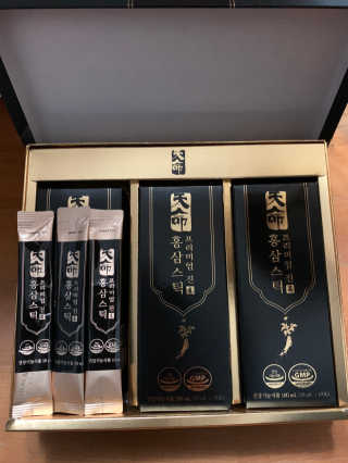 헬스업_천명진프리미엄홍삼스틱_10ml x 30포 — 5점을 준 리뷰어가 2020년 10월 올린 사용 사진