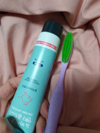 뉴바이오덴타골드C 치약, 킹두 대왕칫솔 — 5점을 준 리뷰어가 2020년 4월 올린 사용 사진