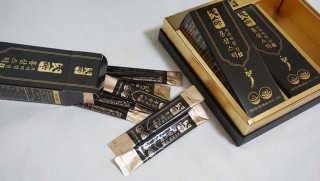 헬스업_천명진프리미엄홍삼스틱_10ml x 30포 — 5점을 준 리뷰어가 2020년 10월 올린 사용 사진