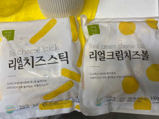 가치식탁 리얼치즈스틱, 리얼크림치즈볼 — 5점을 준 리뷰어가 2020년 8월 올린 사용 사진