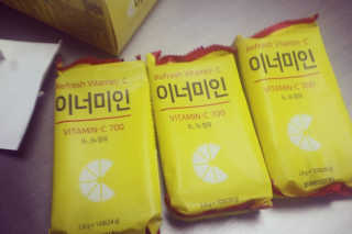 이너미인 VITAMIN-C 700 — 5점을 준 리뷰어가 2020년 10월 올린 사용 사진