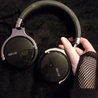 SEVIZ Bluetooth Headphones 10 3color — 5점을 준 리뷰어가 2020년 7월 올린 사용 사진