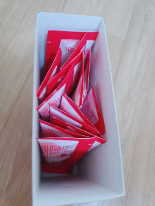 헬스업_쁘띠쁘띠석류콜라겐젤리_20g x 14포 — 5점을 준 리뷰어가 2020년 10월 올린 사용 사진