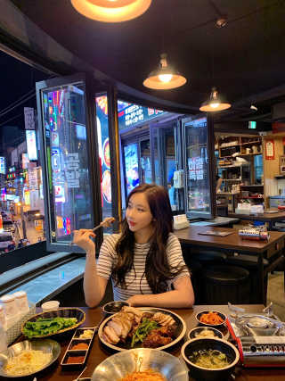 [이공족발 수유점] 무제한 족발B 2인 — 5점을 준 리뷰어가 2020년 5월 올린 사용 사진