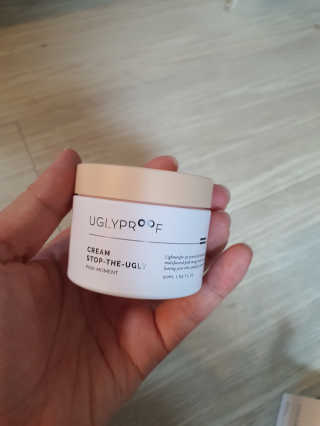 어글리프루프 크림 스탑디어글리 핑크모먼트 50ml — 5점을 준 리뷰어가 2020년 10월 올린 사용 사진
