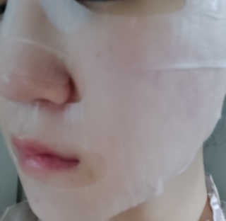 [마더메이드] 브라이트닝 퓨어 진주 마스크 10매입_K — 5점을 준 리뷰어가 2020년 9월 올린 사용 사진