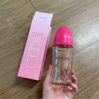 유비맘 PPSU 젖병 노꼭지_260ml_컬러 랜덤 발송 — 5점을 준 리뷰어가 2020년 6월 올린 사용 사진