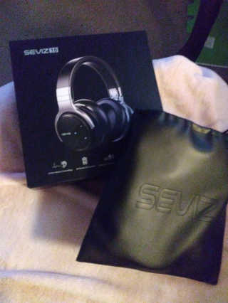 SEVIZ Bluetooth Headphones 10 3color — 5점을 준 리뷰어가 2020년 6월 올린 사용 사진