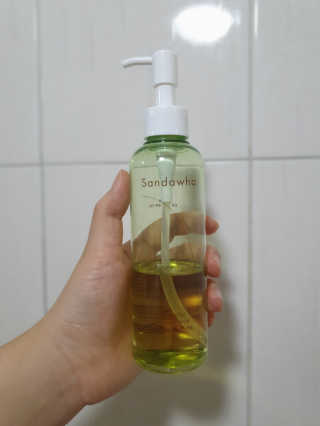 스킨큐어 산다화 순한 클렌징 동백 오일 200ml — 5점을 준 리뷰어가 2020년 8월 올린 사용 사진