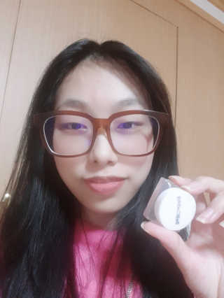 셀프코딩 밀키웨이 스프레드 글리터 밤 — 5점을 준 리뷰어가 2020년 10월 올린 사용 사진