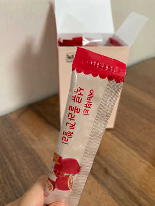 365더건강 에버뷰티 석류콜라겐 젤리 — 5점을 준 리뷰어가 2020년 7월 올린 사용 사진