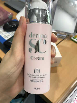 derma SC-Cream 더마에스씨 크림 100ml — 4점을 준 리뷰어가 2020년 5월 올린 사용 사진