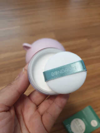본다움 빠이빠이 세범 파우더 — 5점을 준 리뷰어가 2020년 7월 올린 사용 사진