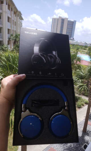 SEVIZ Bluetooth Headphones 10 3color — 5점을 준 리뷰어가 2020년 6월 올린 사용 사진