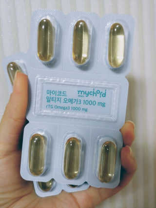 JW중외제약 마이코드 알티지 오메가3 1000 mg — 5점을 준 리뷰어가 2020년 10월 올린 사용 사진