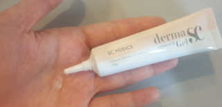 derma SC-Gel 더마에스씨 겔 20g — 5점을 준 리뷰어가 2020년 5월 올린 사용 사진