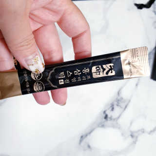 헬스업_천명진프리미엄홍삼스틱_10ml x 30포 — 5점을 준 리뷰어가 2020년 11월 올린 사용 사진