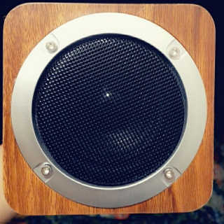 SEVIZ MINI10W 레트로 블루투스 스피커 — 4.5점을 준 리뷰어가 2020년 10월 올린 사용 사진
