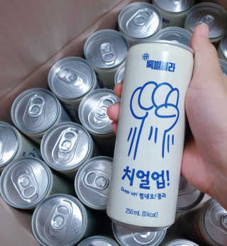 일화 No 슈가0Kcal 스테비아 톡별콜라 콤보팩 250mlX30 캔 — 4점을 준 리뷰어가 2020년 7월 올린 사용 사진