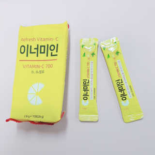 이너미인 VITAMIN-C 700 — 3점을 준 리뷰어가 2020년 8월 올린 사용 사진