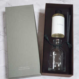 레나스 프리미엄 아로마 디퓨저 200ml  [1SET] — 5점을 준 리뷰어가 2020년 10월 올린 사용 사진
