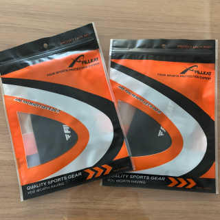 필캣 터널증후군 손목 보호대 — 5점을 준 리뷰어가 2020년 4월 올린 사용 사진