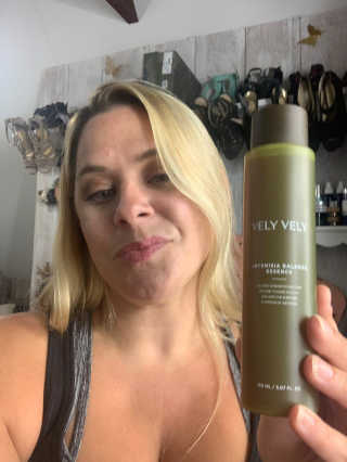 VELY VELY Artemisia Balance Essence — 5점을 준 리뷰어가 2020년 6월 올린 사용 사진