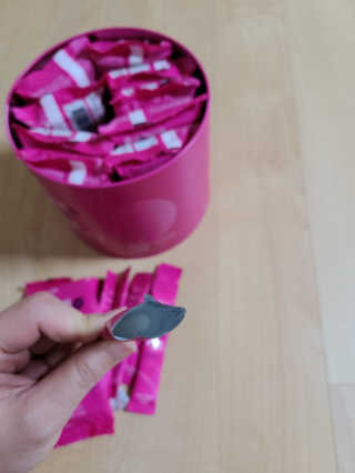 서울약사신협_내몸애뷰티 저분자콜라겐_2.5g 100포 — 5점을 준 리뷰어가 2020년 6월 올린 사용 사진