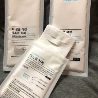 [더심플마켓] 마스크키퍼 — 4점을 준 리뷰어가 2020년 4월 올린 사용 사진