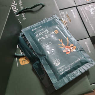 서울약사신협 약사신협_생녹용 진액_70ml x 30포 — 5점을 준 리뷰어가 2020년 10월 올린 사용 사진