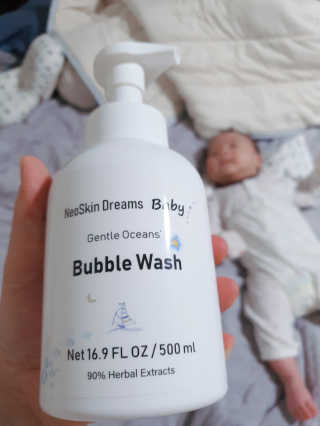네오스킨 버블 워시 바스 앤 샴푸 — 5점을 준 리뷰어가 2020년 5월 올린 사용 사진