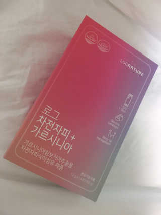 로그네이처 로그 차전자피+가르시니아 — 4점을 준 리뷰어가 2020년 4월 올린 사용 사진