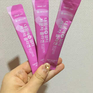 서울약사신협_내몸애뷰티저분자콜라겐_2.5g 50포 — 5점을 준 리뷰어가 2020년 4월 올린 사용 사진