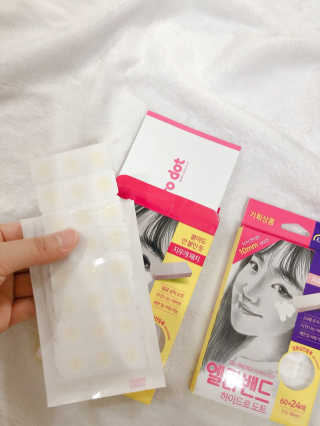 엘라밴드 하이드로 도트 스팟패치 12mm, 10mm — 5점을 준 리뷰어가 2020년 9월 올린 사용 사진