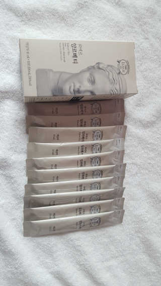 [하우투잇] 뤼에르 앙르베티 10ml x 10포 100ml — 2.5점을 준 리뷰어가 2020년 4월 올린 사용 사진