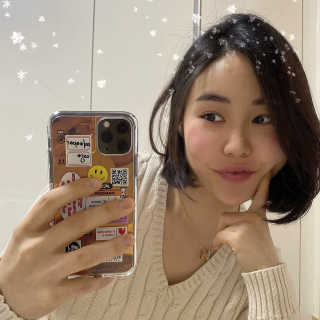 에이디퍼 아이폰 라벨 시리즈 디자인 미러 케이스 — 5점을 준 리뷰어가 2020년 12월 올린 사용 사진