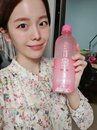 [활력충전 이온음료] 히말라야 핑크솔트를 담은 핑크온 — 4점을 준 리뷰어가 2020년 10월 올린 사용 사진