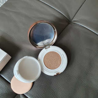 디어벨르 크림쿠션 DEAR BELLE CREAM COUSION — 3점을 준 리뷰어가 2020년 9월 올린 사용 사진