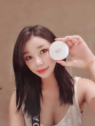 디어벨르 크림쿠션 DEAR BELLE CREAM COUSION — 5점을 준 리뷰어가 2020년 8월 올린 사용 사진