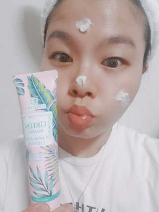 포레스트힐 SS 그린 밸런스 클렌져 100ml + 헤어밴드 — 5점을 준 리뷰어가 2020년 5월 올린 사용 사진
