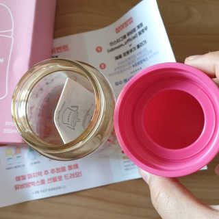 유비맘 PPSU 젖병 노꼭지_260ml_컬러 랜덤 발송 — 5점을 준 리뷰어가 2020년 8월 올린 사용 사진