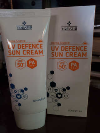 트리티스 US [TREATIS] UV Defence Sun Cream PA+++ / SPF50+ — 5점을 준 리뷰어가 2020년 11월 올린 사용 사진