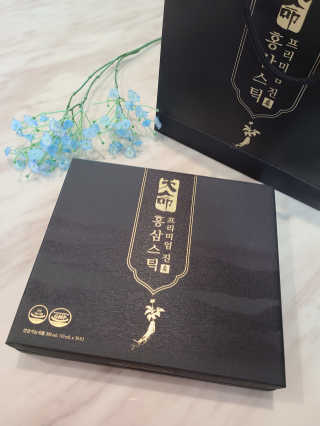 헬스업_천명진프리미엄홍삼스틱_10ml x 30포 — 5점을 준 리뷰어가 2020년 7월 올린 사용 사진