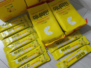 이너미인 VITAMIN-C 700 — 5점을 준 리뷰어가 2020년 10월 올린 사용 사진