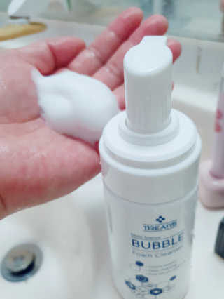 [트리티스] 버블 폼 클렌저 200ml — 4점을 준 리뷰어가 2020년 9월 올린 사용 사진