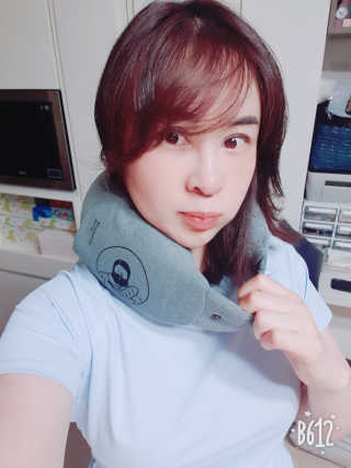 코오 바게트 필로우 메모리폼 목베개 — 5점을 준 리뷰어가 2020년 5월 올린 사용 사진