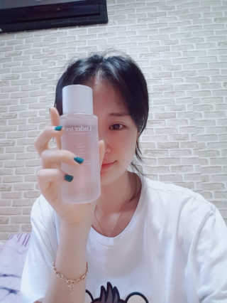 언더텐 바다포도 수분토너 — 4점을 준 리뷰어가 2020년 5월 올린 사용 사진